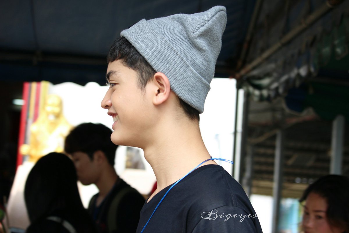 Nice_BigeyesFC's tweet photo. #nicevitchapol 
 帽子是本体了👌
替你热 但是不能阻挡你可爱
Love the way you smile🐸 @SMAKIDZ_ https://t.co/FWiQbvdji6