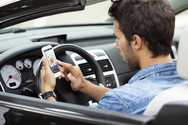 Mobile #parking app with billing and guidance from <a href="/ParxSps/">PARX Smart Parking</a> EasyPark #SmartParking System for #SmartCity #Mobility bit.ly/EZPMbA