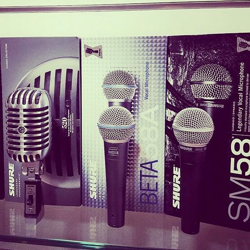 digitaudio's tweet image. Essa é para você vocalista!
Desconto e Frete Grátis aqui na Digitaudio!
ow.ly/h58E30frEM4
#shure #sm58 #beta58 #beta58a #55sh