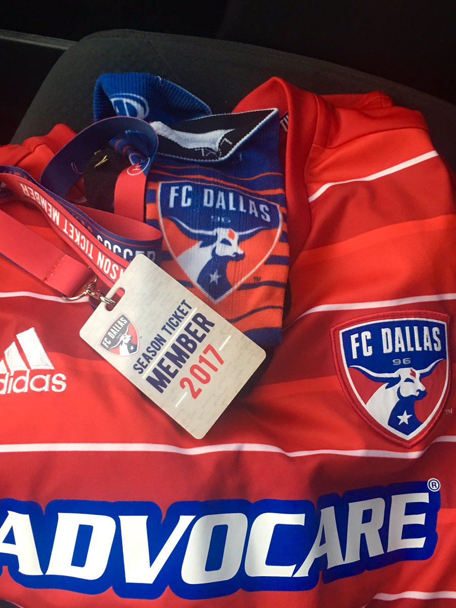 kingston357's tweet photo. Primary Kit ✔️
Credentials ✔️
Hope ✔️
Belief in my club @FCDallas ✔️✔️
Let's go Boys @FCDallas...it ain't over #DTID #FCDvsCol https://t.co/71YBGjyNn7