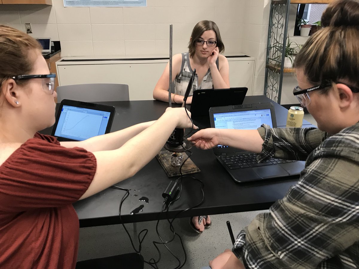 deemeister70's tweet photo. #eahsgo Calorimetry lab in AP bio. How do # of calories calculated compare to actual? Where might there be error? Burn pretzel burn! https://t.co/hIbcerC9SW