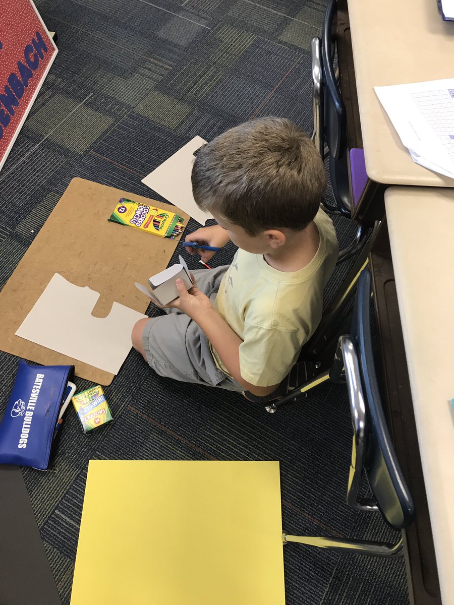 BIS_Bulldogs's tweet photo. Incredible Voice and Choice lesson in Mrs. Weisenbach's 3rd grade classroom! #BvilleBulldogs #ChangingHowTheyLearn https://t.co/G3sTz1VBbu