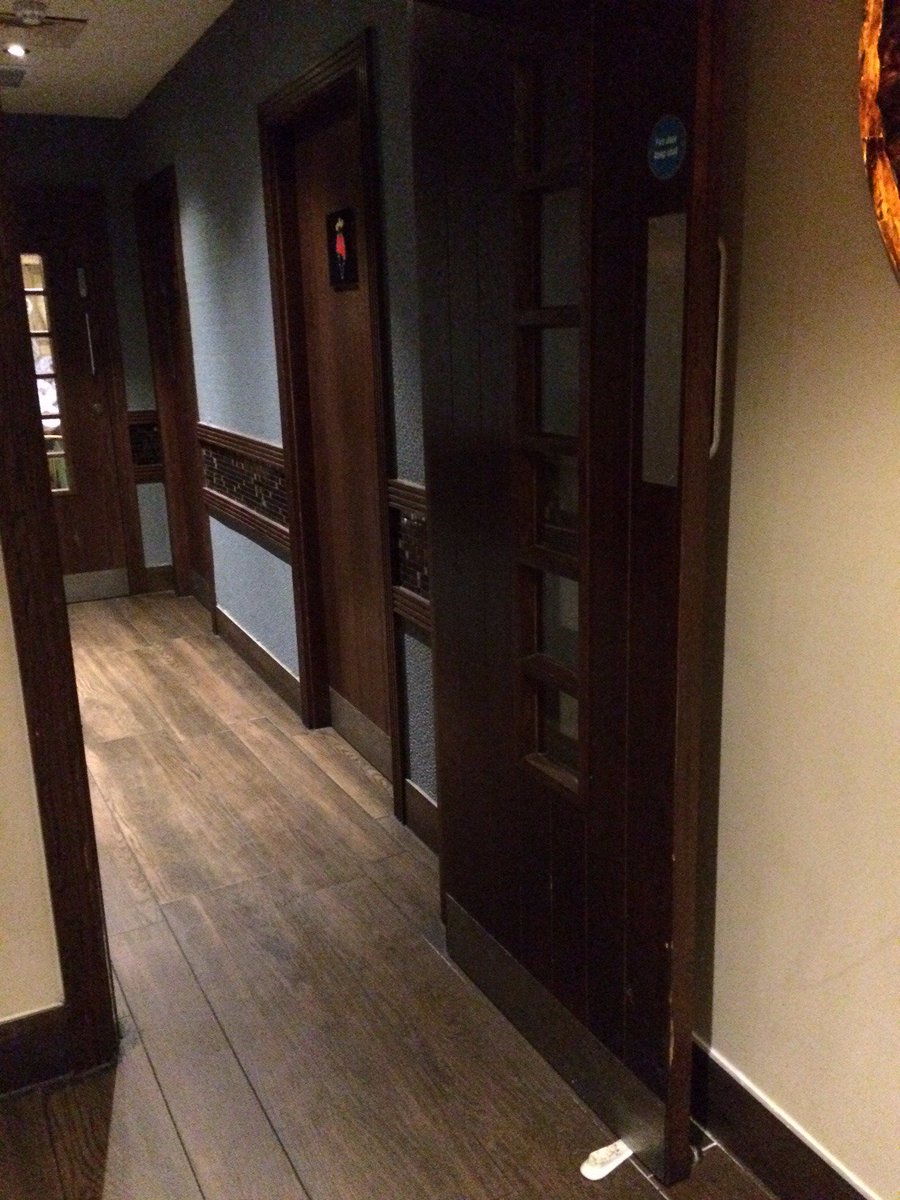IronmngryDirect's tweet photo. @FDSafetyWeek @Theodore_Fire Spotted this fire door wedged open at a restaurant in Brentwood, Essex! #ClickItKickIt https://t.co/hi0vqIqps2