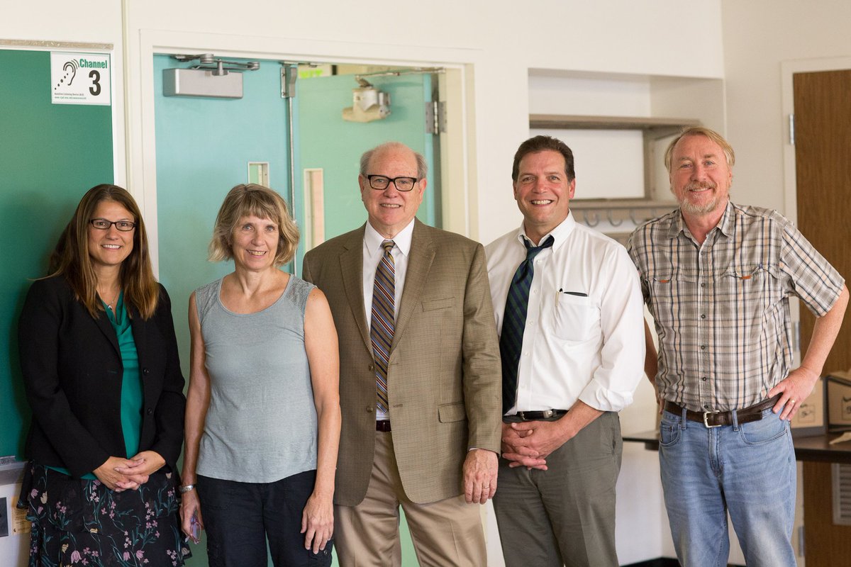 manning_lab's tweet photo. It was a joy to have @harry_mobley speak at the Thomas S. Whittam Memorial Lecture yesterday afternoon about ExPEC virulence gene expression https://t.co/v6h47wPJhn