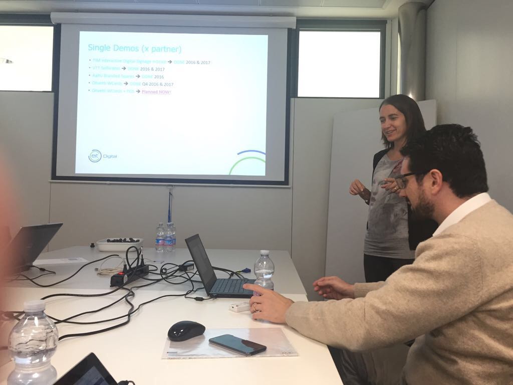 MarcoGMarchesi's tweet photo. @OlivettiOnline #Trento 3° meeting @EIT_Digital 2017 con @JOL_SCube - #DigitalMarketing #WCards #CashRegister #LoyaltyIntegrata #Innovazione https://t.co/tvEkCgwVfK