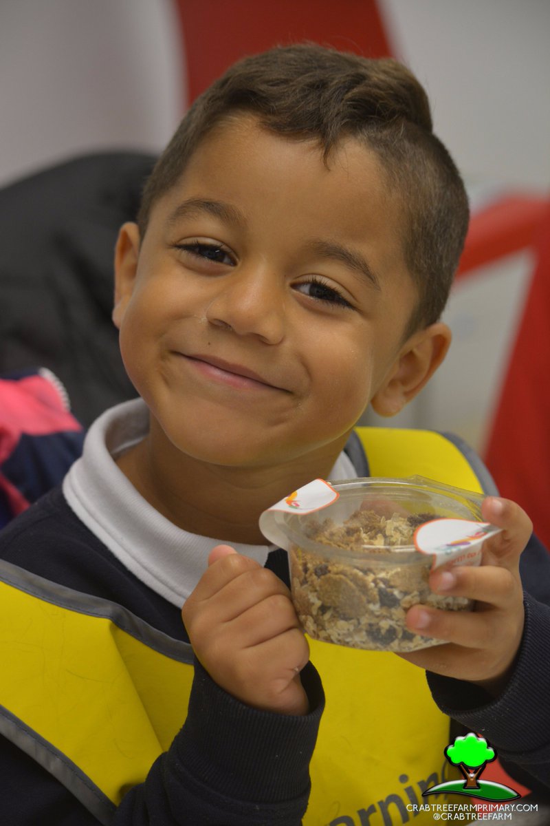 crabtreefarm's tweet photo. We also learnt about a healthy breakfast and why it is important to have breakfast before school.  #farmtofork #healthybreakfast https://t.co/h7XtJRCpf0