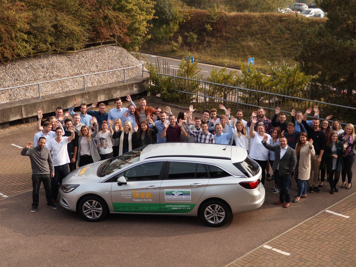 MotorTradeJobs's tweet photo. We are excited to continue our support for @BenEventsTeam by delivering @keljneal a #Vauxhall Astra Tourer tomorrow https://t.co/92E4wbA37d https://t.co/tAo2D1fSrx