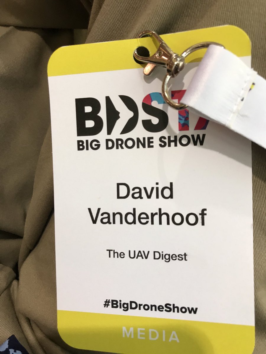 UAVDigest's tweet photo. At the #bigdroneshow! https://t.co/Jrv6CzzAEJ