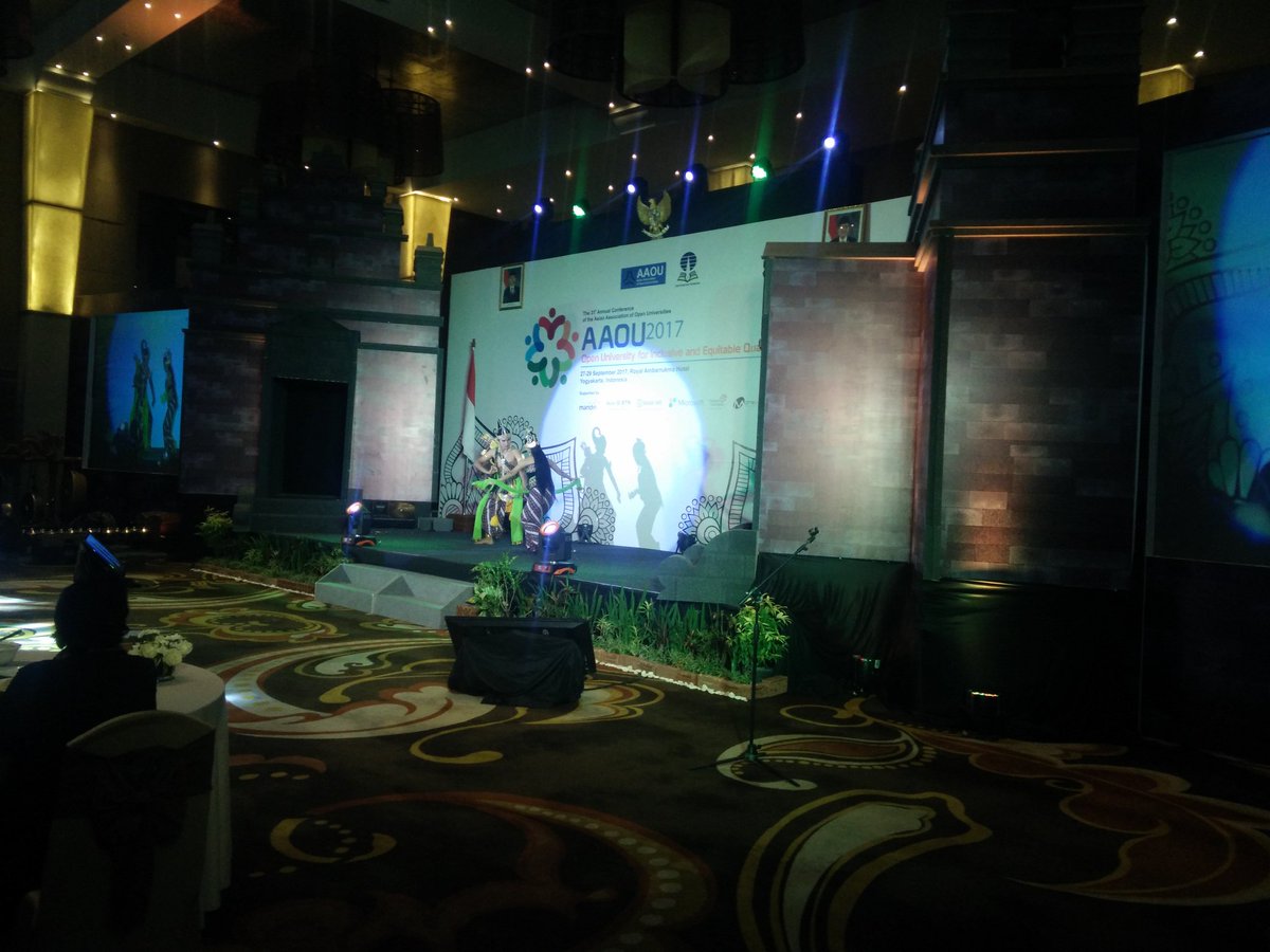 aaou2017's tweet photo. Ramayana performances #aaou2017 https://t.co/uN3cP165IM
