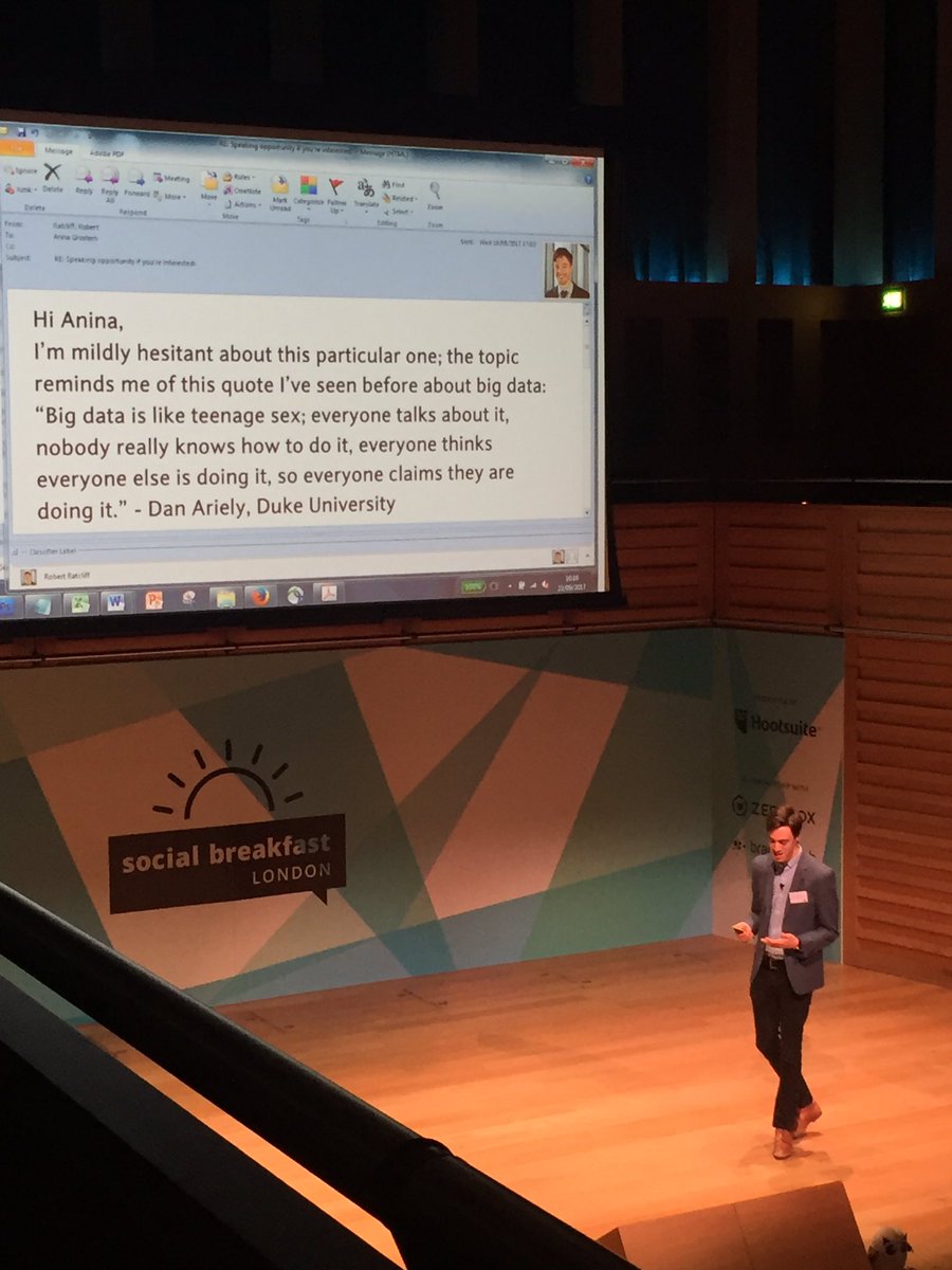 rightupmyali's tweet photo. Great quote shared by @robrat from @Barclays #bigdata #customerexperience #HootsuiteSocialBreakfast https://t.co/v2pgDpD4L4