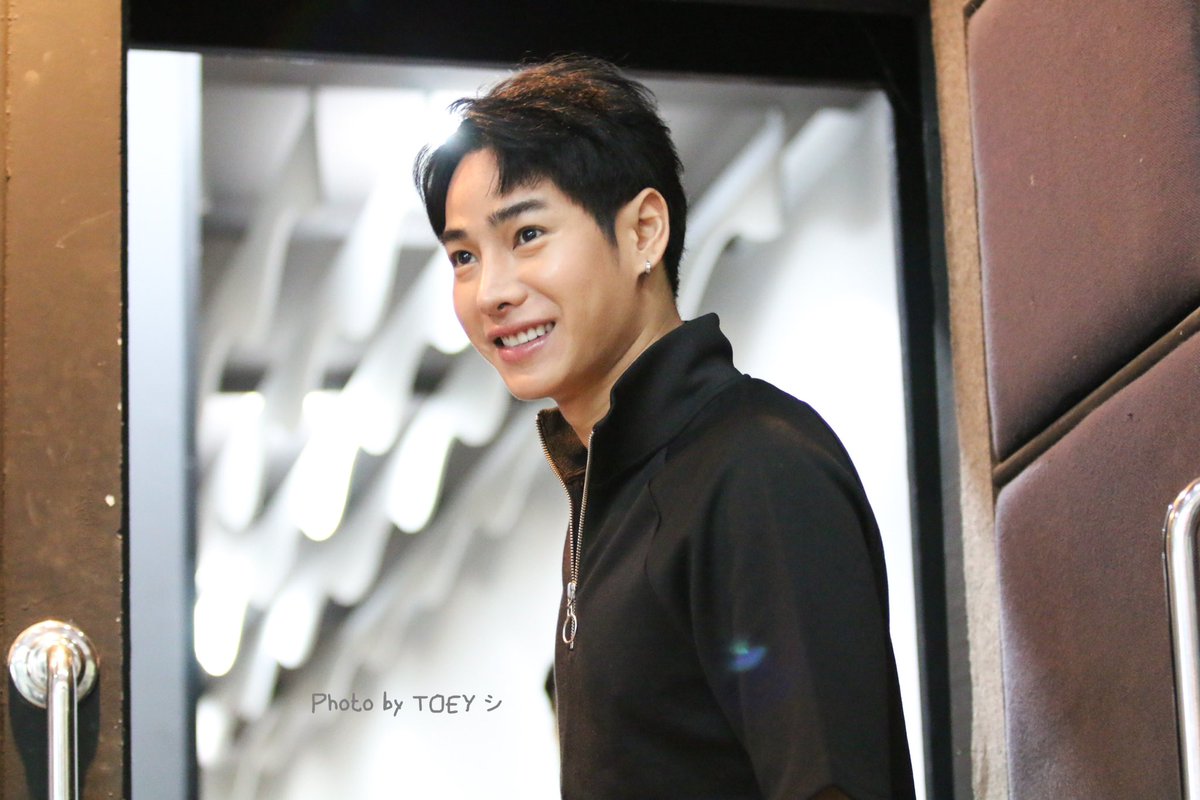 photobytoey's tweet photo. ละมุนนนนนนนน...
#เป๊กผลิตโชค 
#MTVEMA #NominatePalitchokeAyanaputra https://t.co/no1VIMjT8N
