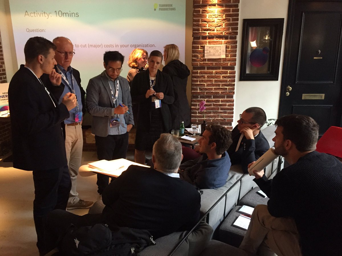 TweetReporters tweet media