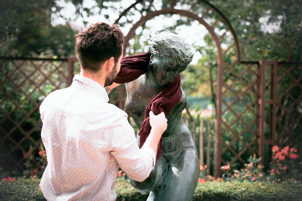 HanjoFR's tweet image. 📸 Retrouvez toutes les photos de Thomas et de la chemise "La Patriote" &amp;gt; leblogdemonsieur.com/une-autre-epoq…