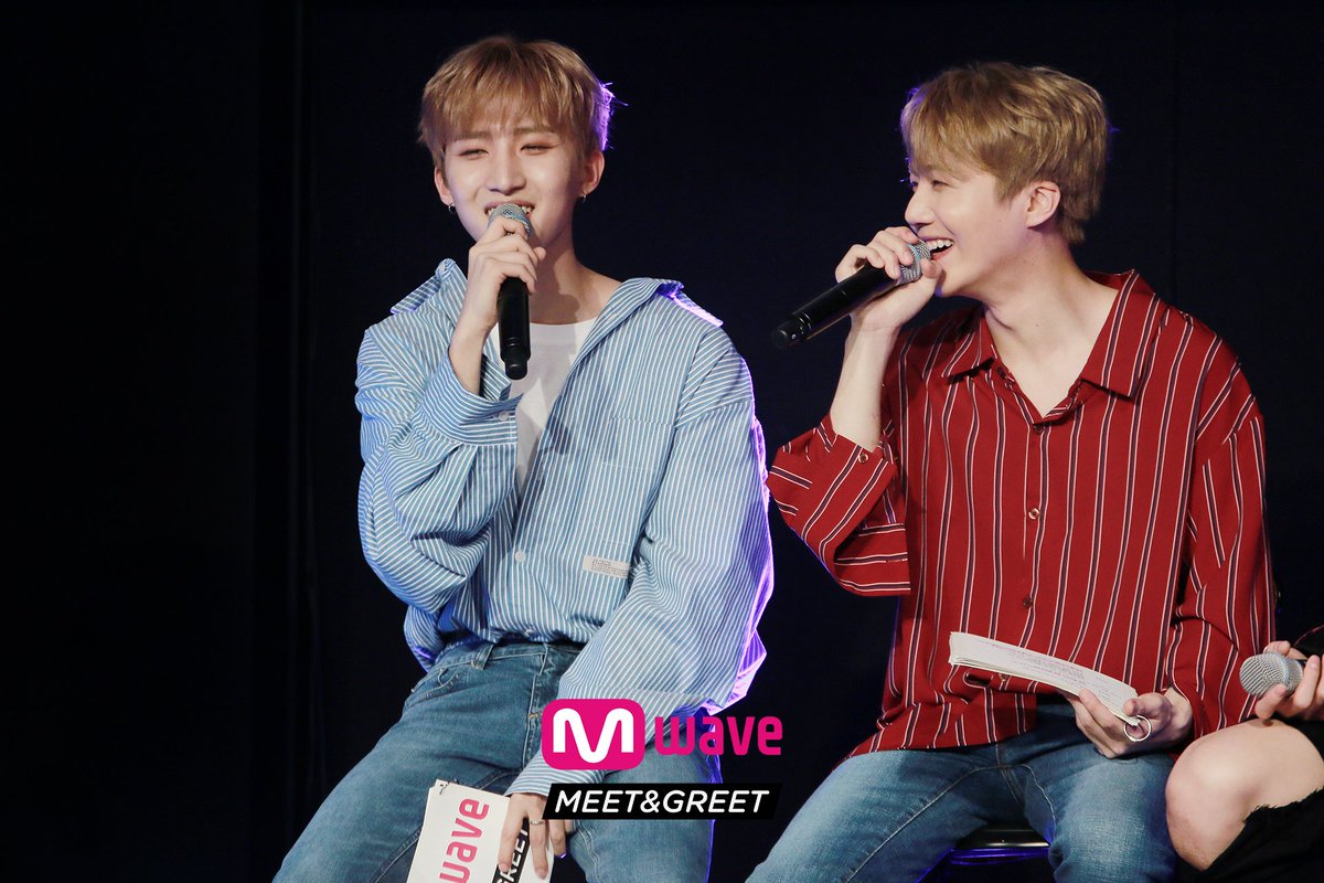 OfficialMwave's tweet photo. [MEET&amp;GREET : THE BEHIND] 170926 @CUBE_PTG #PENTAGON
📷More pics https://t.co/BPOZfQjYS5

#Hui #Jinho #BestMCsEver
#펜타곤 #후이 #진호 #엠씨천재 https://t.co/KsEskQtnEN