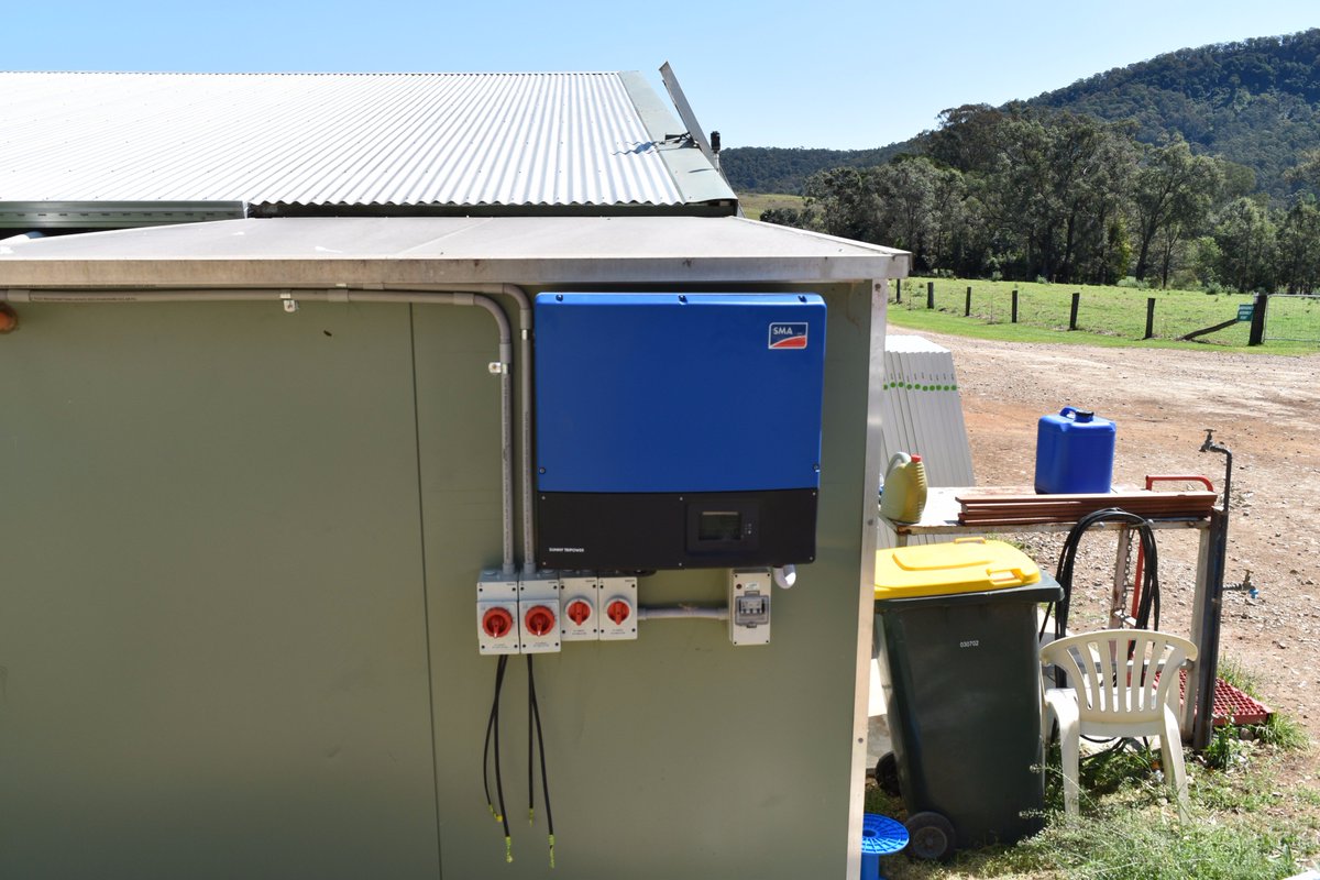 Solar_Link_Aust's tweet photo. 25Kw #SolarPower Installation for Pritchard Poultry Farm. For Commercial OR Residential #Solar Phn:1800155597 https://t.co/xgI8KrruL7