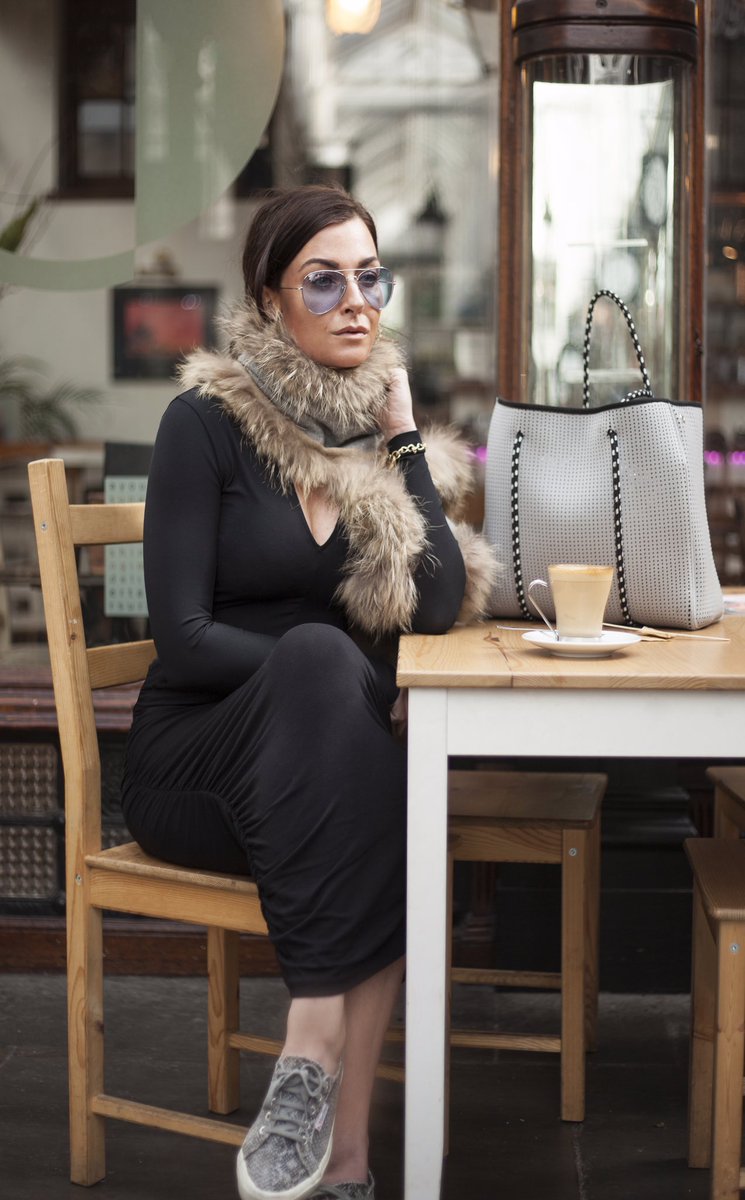 _Lornajayne_ tweet media