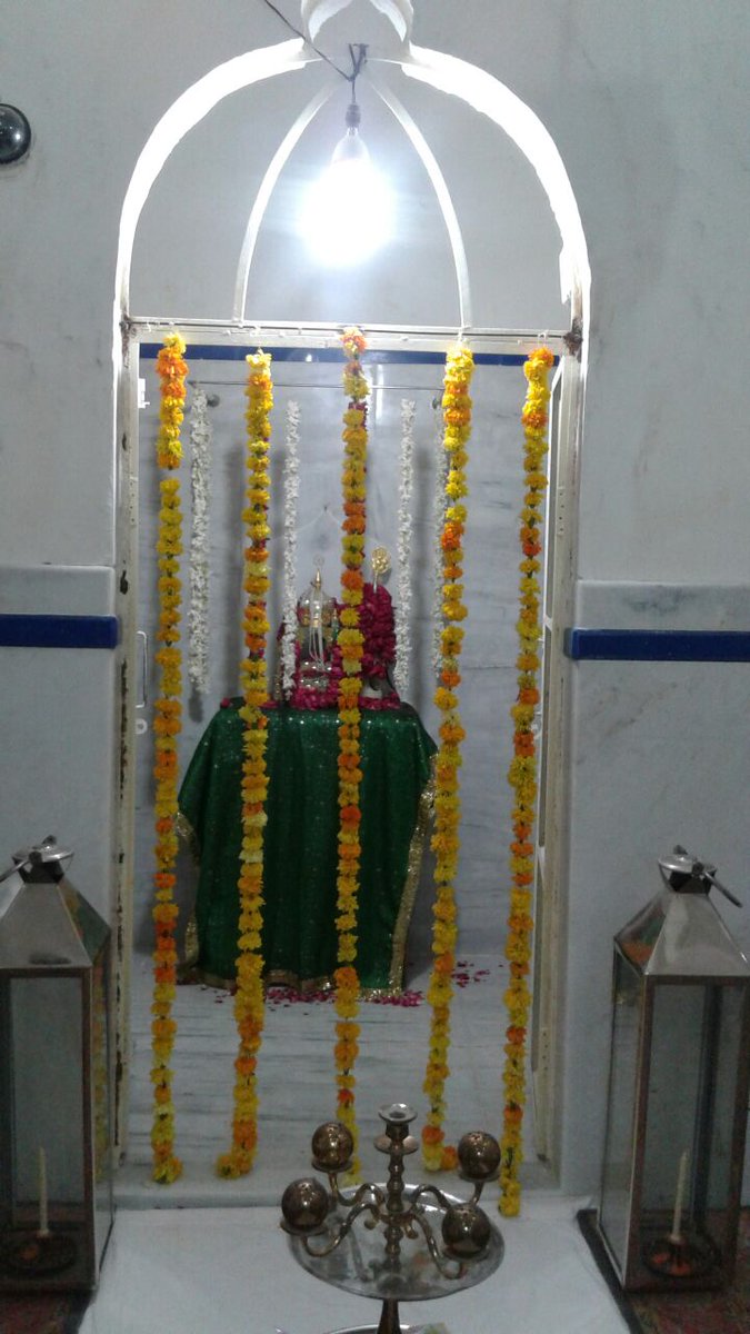 SufiAjmer's tweet photo. Kal ke Shaam-E-Hussein bohoth haseen gayi thi. 🙏
Ajmer Gudri Shahi Khanqah🌷#India #Ajmer #Rajasthan https://t.co/X3GPj2GUag