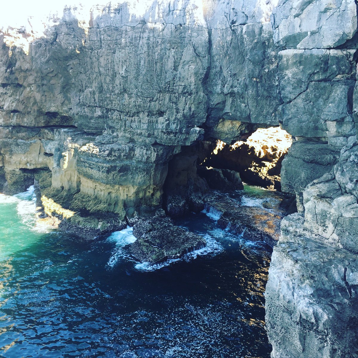 Feliz #diamundialdelturismo #DiaMundialdelTurismo2017 
#Bocadoinferno #cascais #cascaes #Portugal #LoveCascais