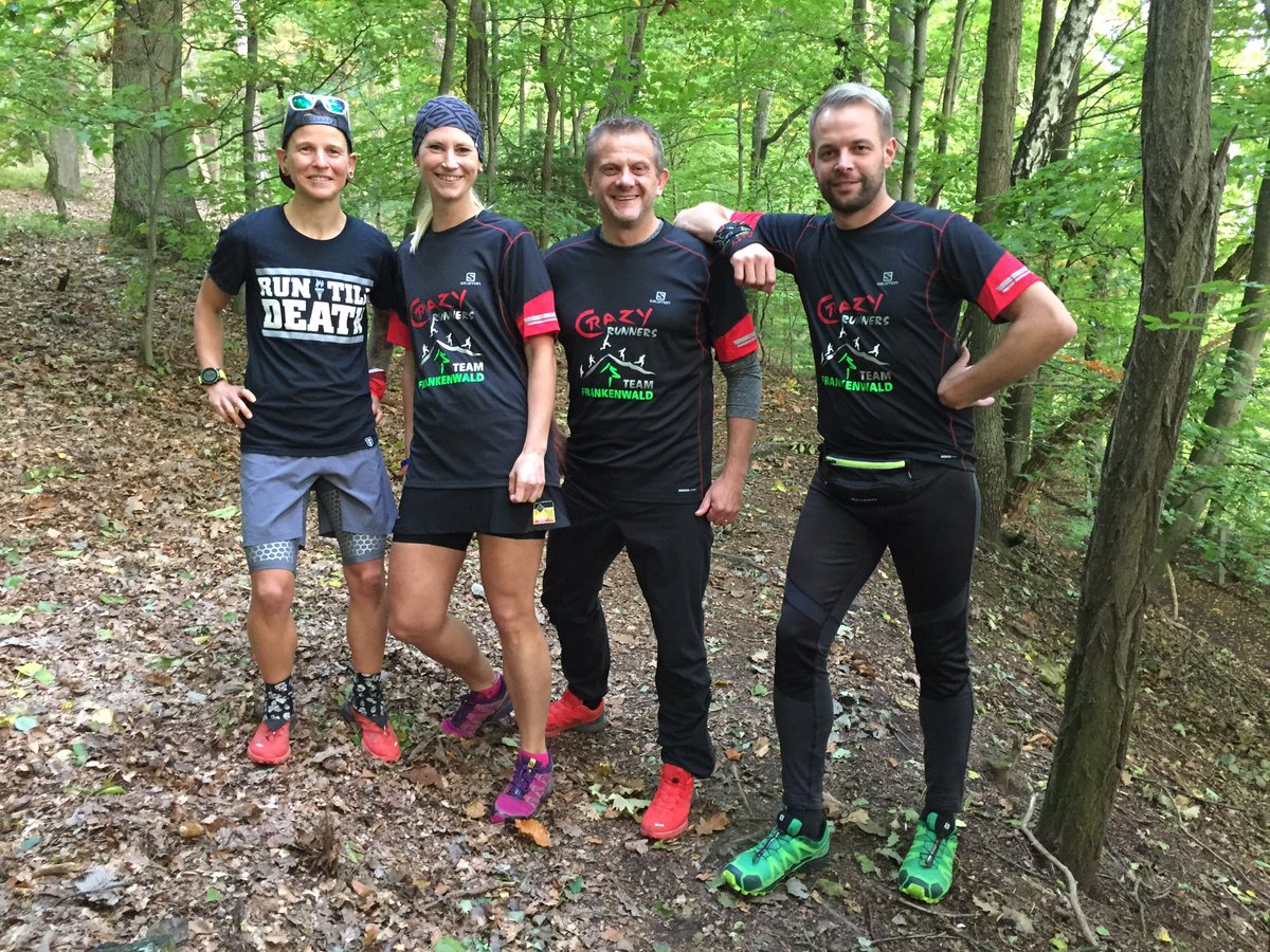 ChristianeSche3's tweet photo. Die Crazy Runners aus dem #Frankenwald beim Training für #Trails4Germany in #Kulmbach: Gleich on Air bei @bayern1 🏃🏽🌳🏃🏼‍♀️@BR_Franken @BR24 https://t.co/0Bdhw4dxZM