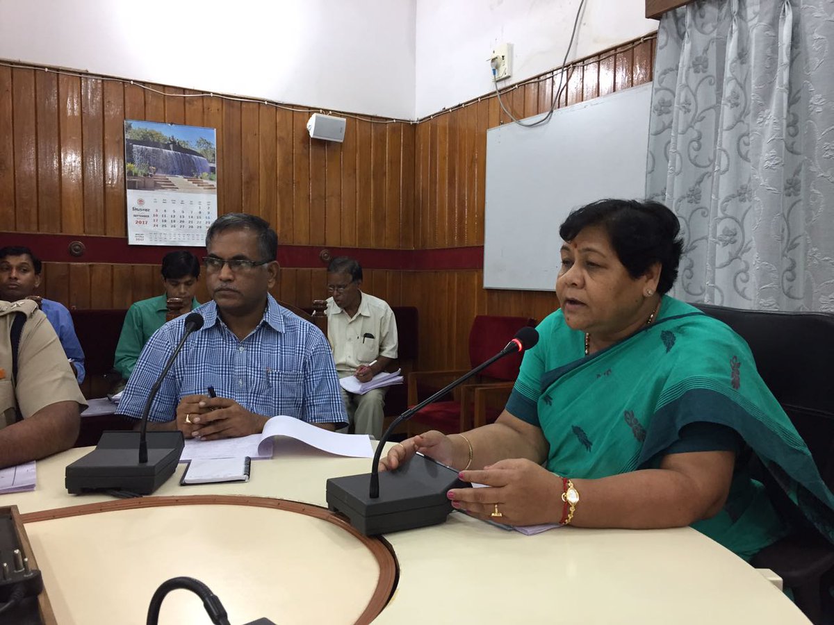 ncsthq's tweet photo. After hearing the problems of the tribes, the district administration's collector and senior officials were discussed in the meeting https://t.co/HfviwrskuX