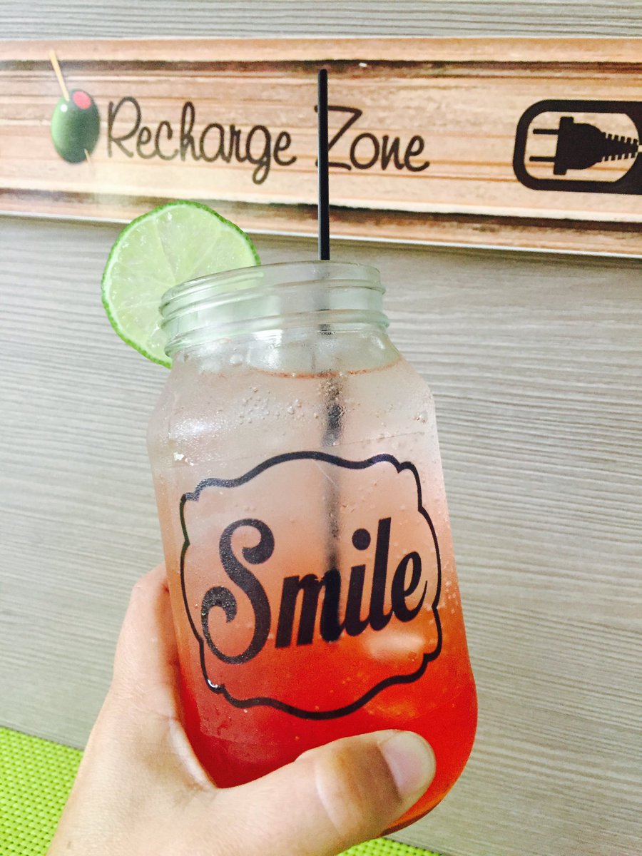pasapaloexpress's tweet photo. Buen Día !! Te esperamos en la barra con zona de carga. #Pasapaleando #cafemarket, en el CcTrebol 2. PuertoOrdaz. https://t.co/40QPXsuiPK