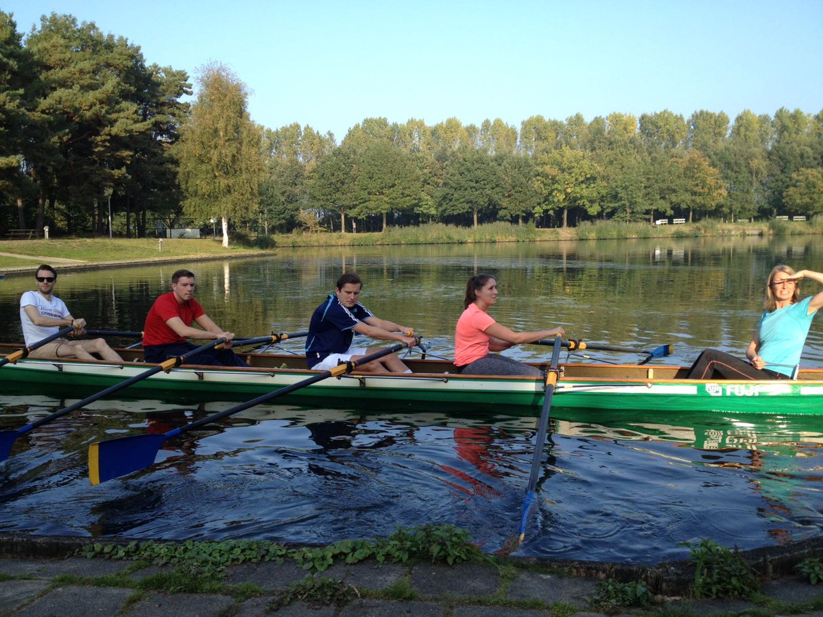 Kijk ook t team van <a href="/kw2college/">Willem 2 College</a> is goed bezig met de training voor #Moordregatta #bedrijvenroeien <a href="/rv_tor/">Roeivereniging TOR</a>