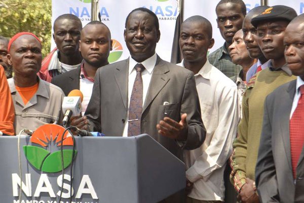 M_kenyaa's tweet photo. As NASA hold pressers President Kenyatta is in Isiolo Campaigning. Broke NASA is hanging around Nairobi with sensational claims #IEBCTalks https://t.co/iMWaRH1fCc