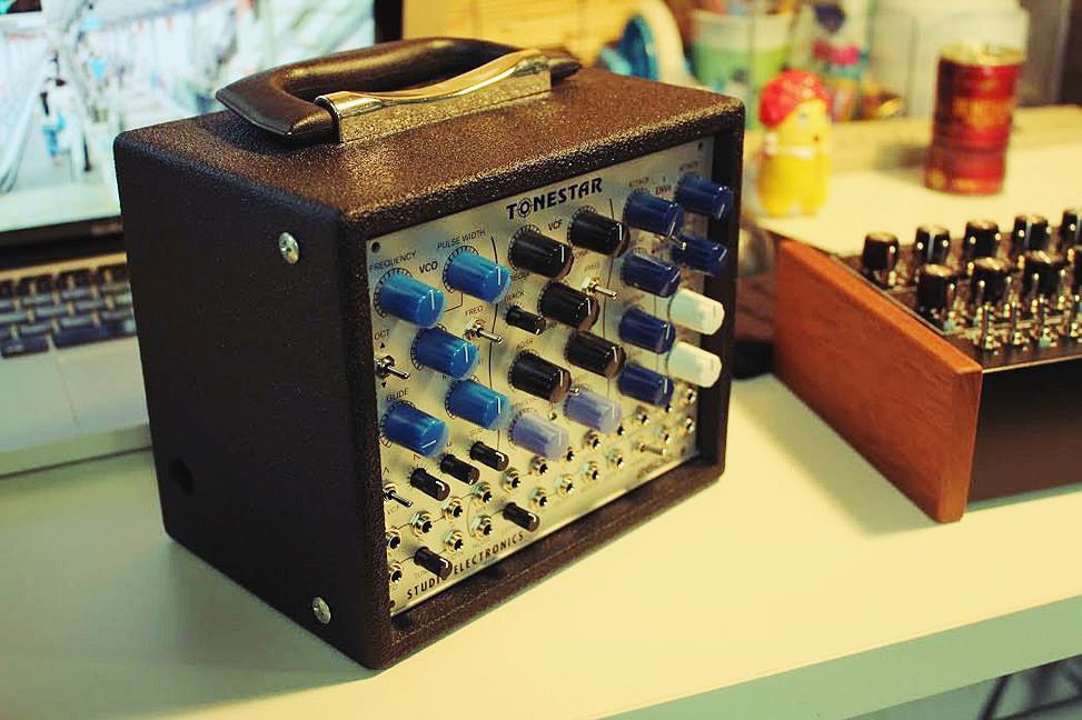 fukusan's tweet image. #StudioElectronics #TONESTAR2600 #TONESTAR8106 #ARP2600 #Roland #JUNO106 #Modular #Synthesizer #Doepfer #MiniCase #eurorack