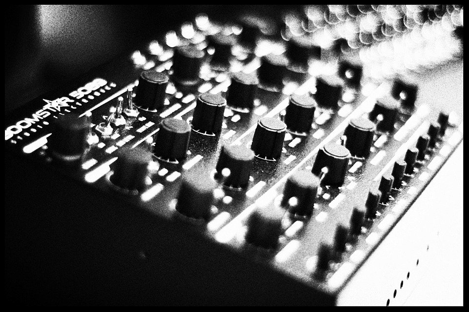 fukusan's tweet image. #StudioElectronics #Boomstar #Boomstar5089 #MINIMOOG #MOOG #ANALOG #SYNTHESIZER #Doepfer #DarkTime instagram.com/p/BZTOqi-AzlC/