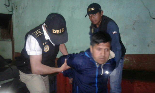 View image on Twitter