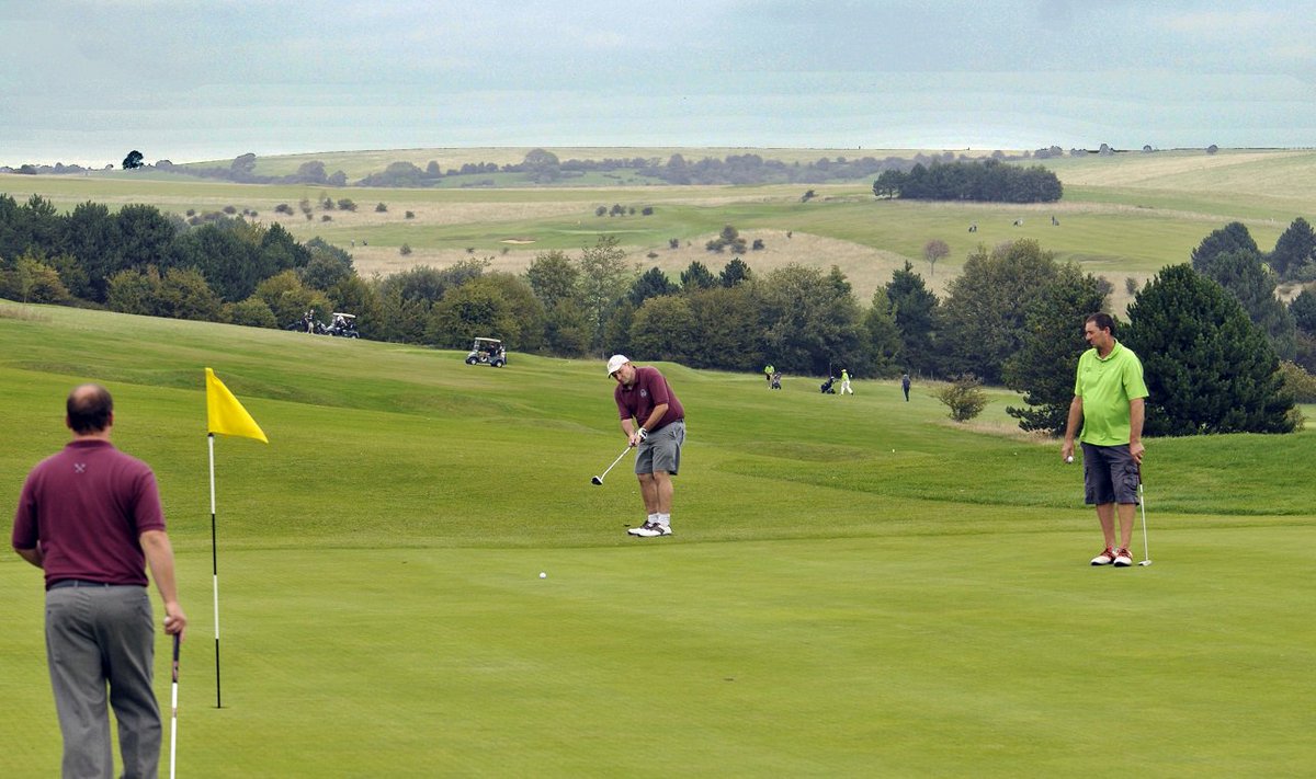 Hill Barn Golf Club On Twitter Win Free Golf Sign Up To Our