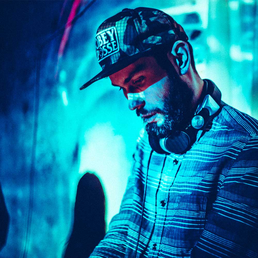 heedthesound's tweet photo. It's time for the new HTS Guest Mix. #19 is delivered by @Judzhen.

https://t.co/kn6LREAStu https://t.co/jpEneUyTsX