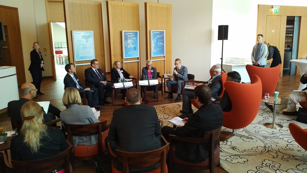 tecnoedizioni1's tweet photo. 'We're expecting good numbers from this Powtec, we had such a good start' #Powtec 2017 international press conference https://t.co/wDXB7sKDVY