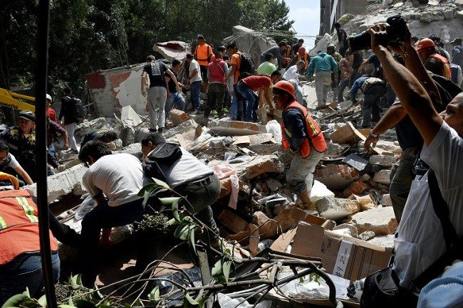 UNAM_MX's tweet photo. Y después del sismo, ¿qué sigue psicológicamente para los más afectados? #UNAMglobal > https://t.co/8JwBo9JMeJ https://t.co/wTXEnaC0xL