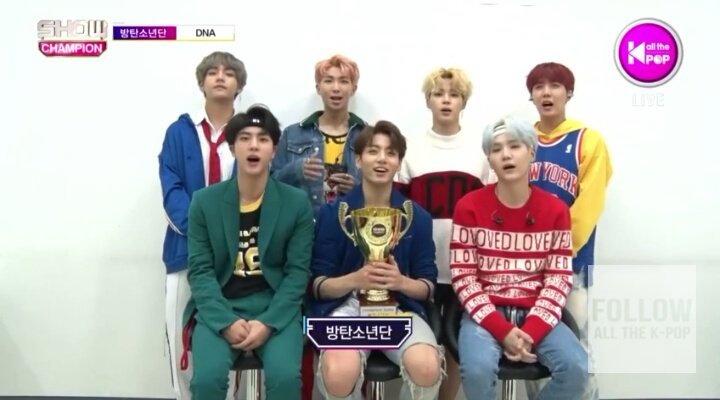 bstwings_views's tweet image. ARMYs, thank you for working hard last week! Let's vote and stream this week to help BTS win again! 💪

Votes: 20%
Digitals: 40%

#DNA2ndWin