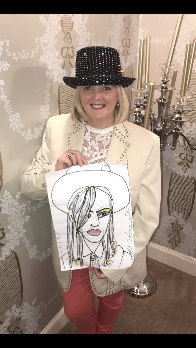 citygirlg's tweet photo. Sometimes words are just not enough. Thank you from the bottom of my heart for your donations to @BCCareScot @BoyGeorge @Kevinodowd5 💕 https://t.co/jeUSIns4zG