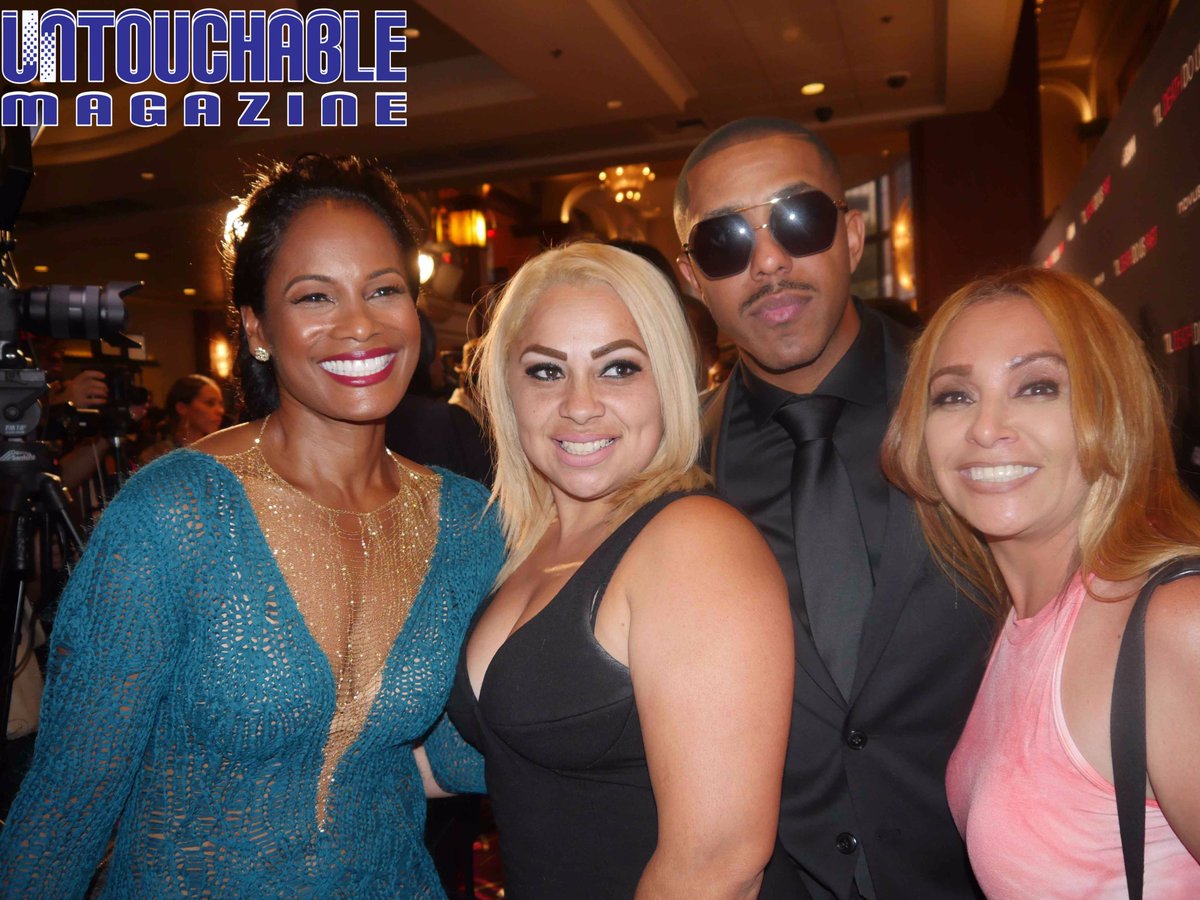 UntouchableMag's tweet photo. all smiles on the red carpet at the movie premier for Til Death Do Us Part #UntouchableMagazine #TilDeathDoUsPart https://t.co/kFVU5qjhJg