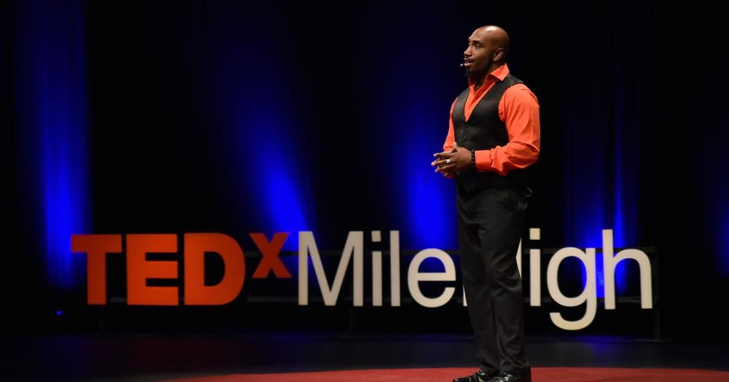 Rebsongigs's tweet photo. This is a great talk on race in the US and the compassion we all need more of.  https://t.co/2FJ5wfQY9v https://t.co/FLhHarJJqR