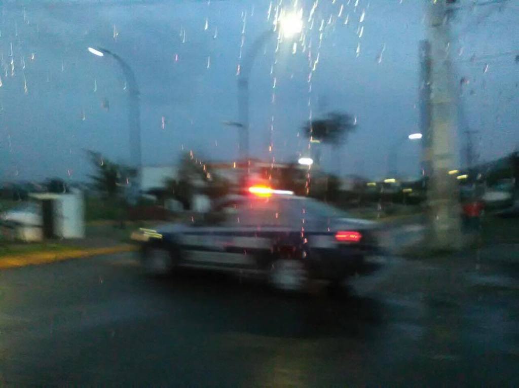 Atención zona de Tejeda. Amsterdam CERRADO. #Querétaro