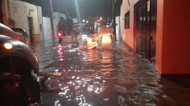 ElSoldeSnJuan's tweet photo. #EnPortada ⚡ Emergencia por desborde del río San Juan ➡️ https://t.co/dgr9ebTkTx https://t.co/d0DlKuPC7y