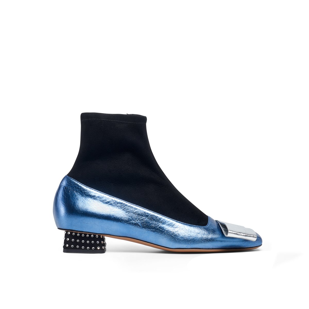 A classic #ankleboot is a #winterwardrobe staple but why not update your choice this season with a #bolderstyle from our #FW17 collection?