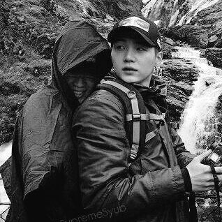 fallencngel's tweet photo. └ > ❝Cᴀᴄʜᴇᴛᴏ́ɴ Jɪᴍɪɴɴɪᴇ.❞ https://t.co/cVLWvKGnQU