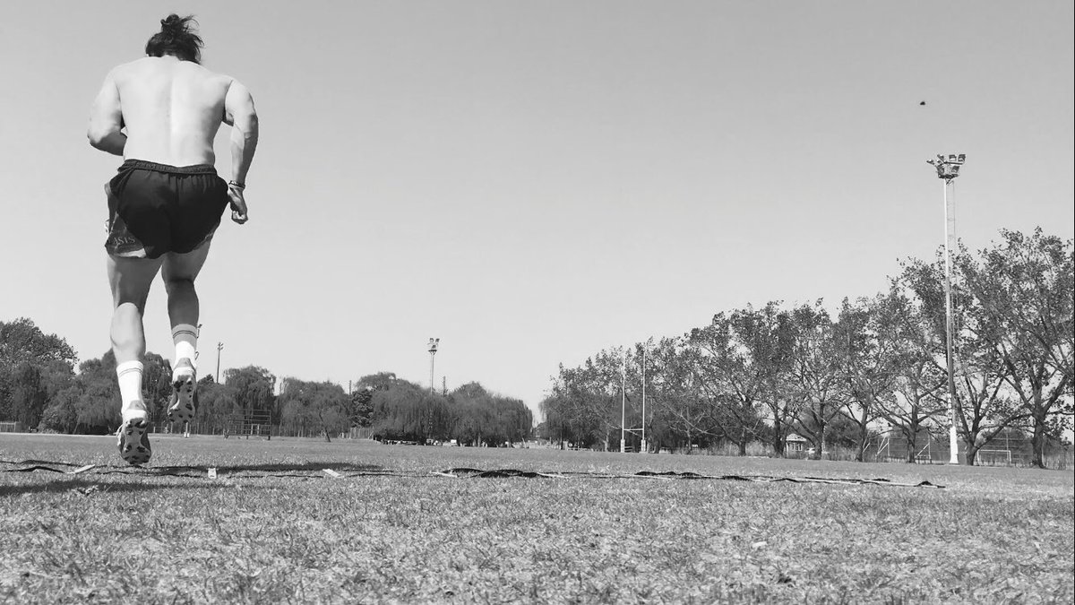 CamSportscience's tweet photo. Put in work. 
#fitnessisalifestyle #conditioning #sevens #sevensrugby #fastfeet #manbun #agility #rugby #sportscience #youvsyou https://t.co/r5Q87qWlHw