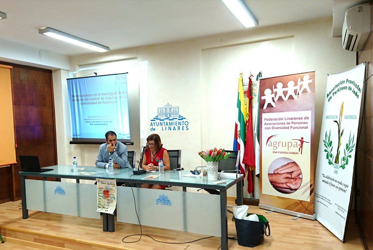 Comienzan las jornadas de #Salud de <a href="/AgrupaTLinares/">Federación Agrupa.T</a> con lo último en la investigación en #Parkinson