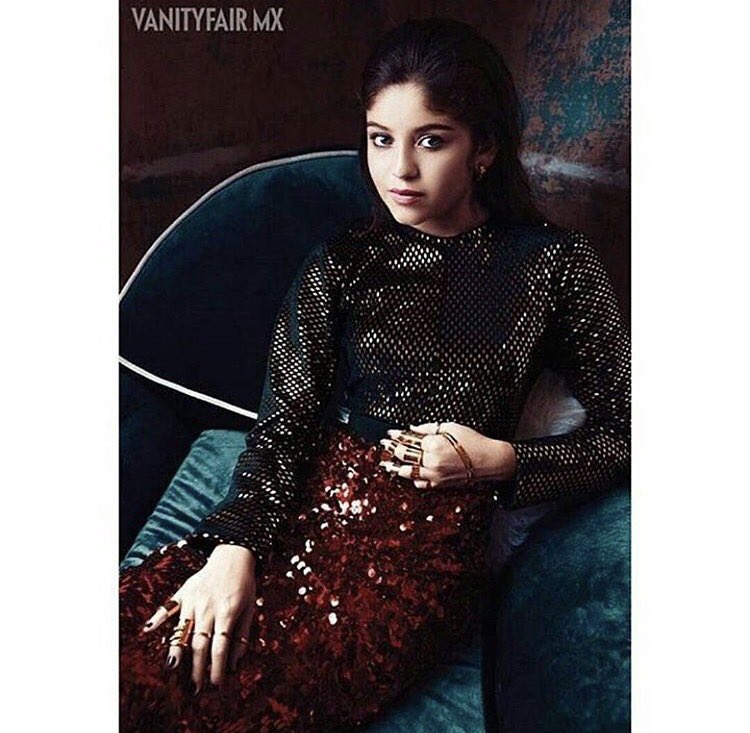 TalentofSevilla's tweet photo. Sos una bomba @karolsevilla 💣🖤 https://t.co/ntaUTwPxwi