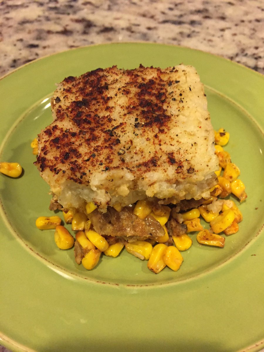 PlantSlant's tweet image. Put that leftover lentil loaf to good use. Make a Sheppard's Pie. Add roasted corn and mashed cauliflower. #plantslant #plantbased