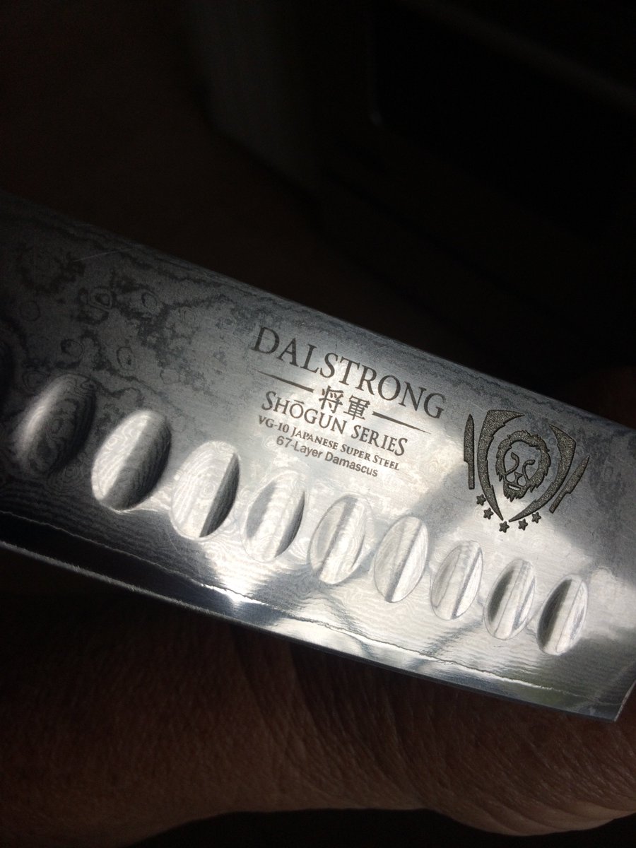 maxtheknife2012's tweet photo. new name to sharpen - my first. #dalstrongknife #shogunseries #vg10steel #knifesharpening https://t.co/zQGDbcbz0y