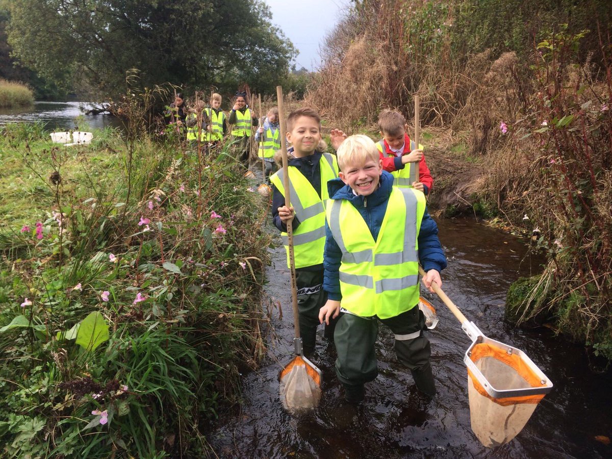 ClydeRF's tweet image. Fantastic final #flyingfish for this year @ArklestonSchool! Thanks @GLA_Airport #FlightPathFund and #ErnestCookTrust
