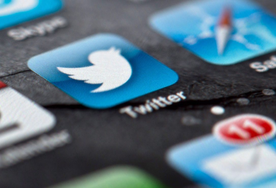 TorontoStar's tweet photo. Need more room to type those deep thoughts? Twitter is testing having a limit of #280characters https://t.co/w65O1aa3ZV https://t.co/NTx0goIeMN