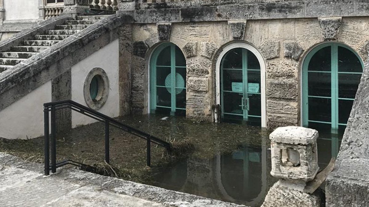 Miami's @VizcayaMuseum to reopen Mon., Oct. 2 after #Irma bit.ly/2ytayx8?utm_me… https://t.co/a9Mfgf7OfH